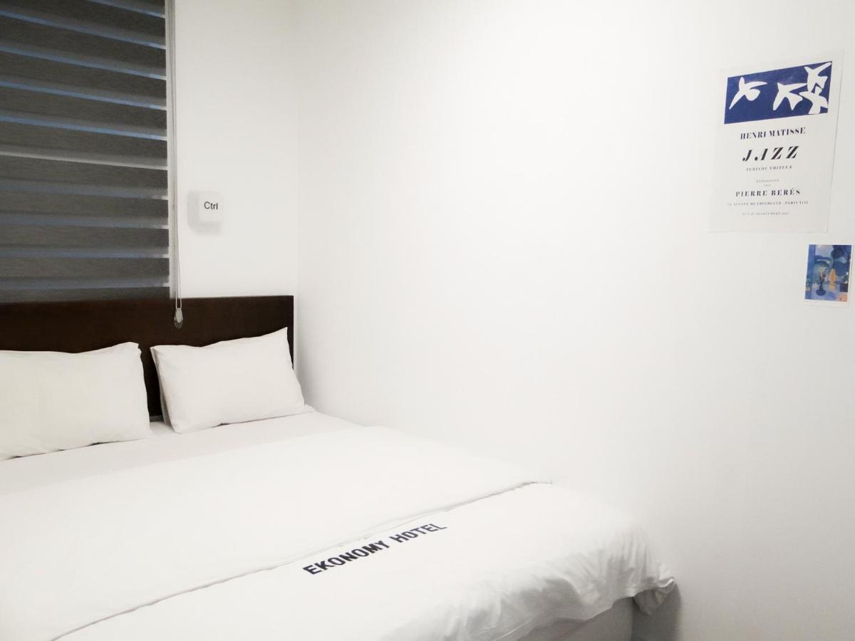 Ekonomy Haeundae Hostel Pusan Exteriér fotografie
