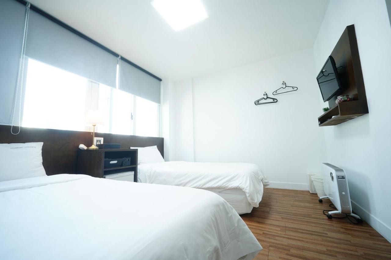 Ekonomy Haeundae Hostel Pusan Exteriér fotografie