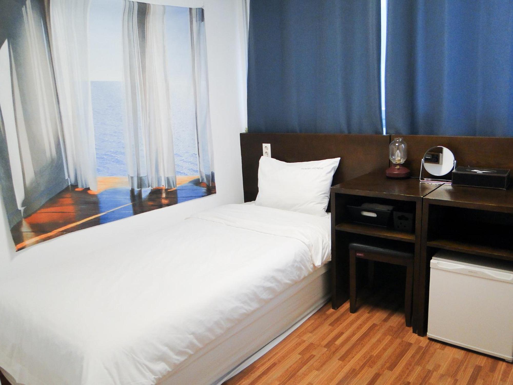 Ekonomy Haeundae Hostel Pusan Exteriér fotografie